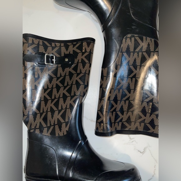 Michael Kors Tall Rain Boots - Picture 12 of 16